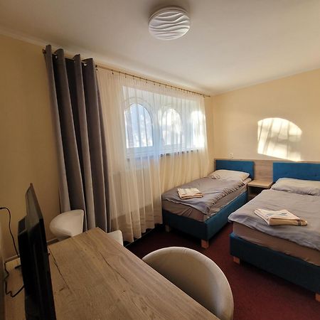 Bed and Breakfast Zlote Pioro Nisko Екстер'єр фото