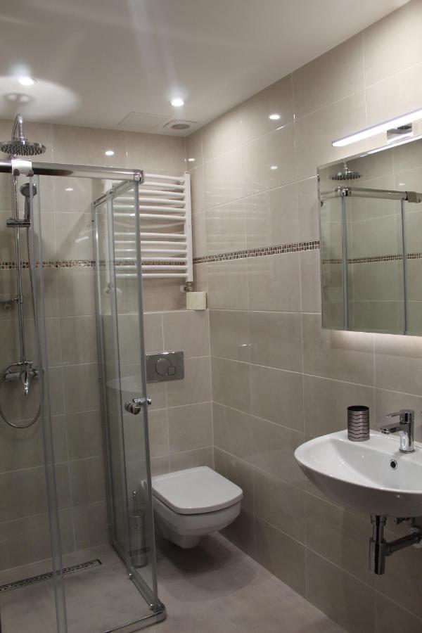 Bed and Breakfast Zlote Pioro Nisko Екстер'єр фото