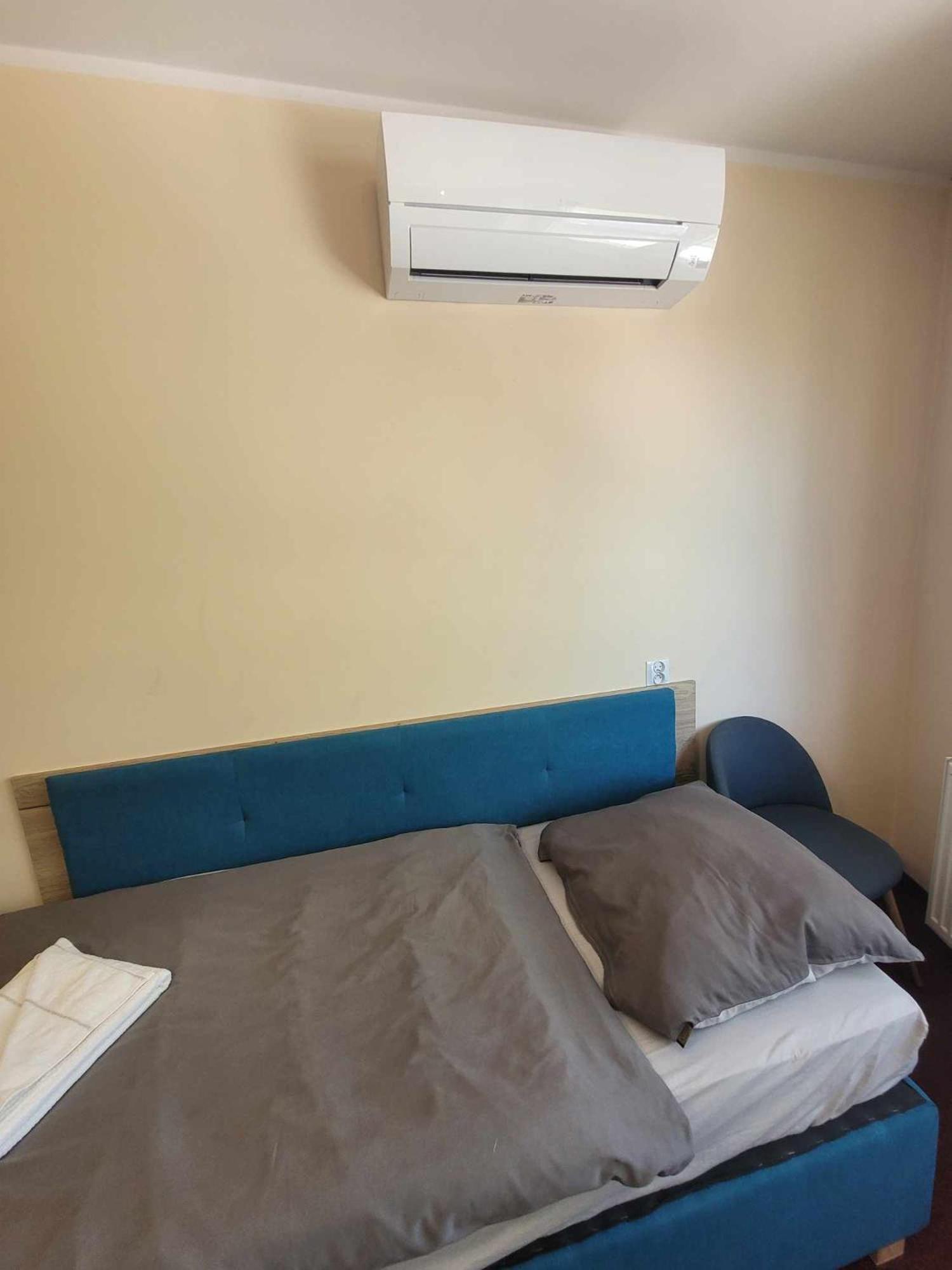 Bed and Breakfast Zlote Pioro Nisko Екстер'єр фото